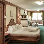 Alpenromantik-hotel Wirlerhof 호텔