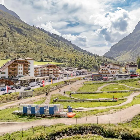 فندق Alpenromantik-hotel Wirlerhof 4*